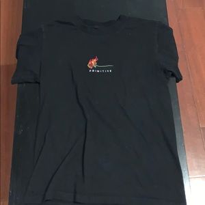 very clean and not worn out tee